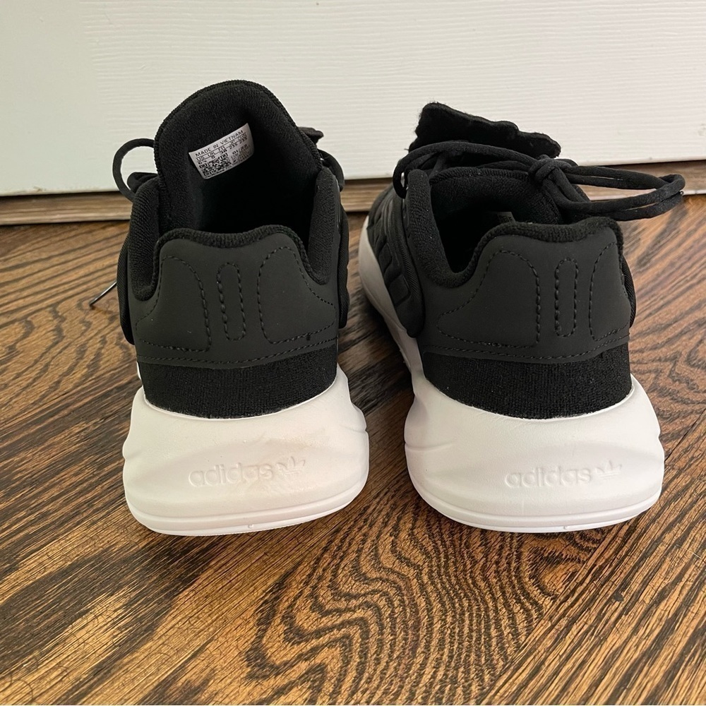 NWT Adidas Always Original Ozelia Sneakers Black GW0593 - Picture 5 of 8
